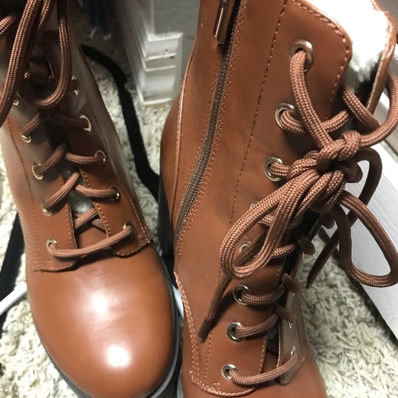 NWOT-camel color tan lace up booties with cozy insulation and tall chunky heel. - Picture 5 of 8
